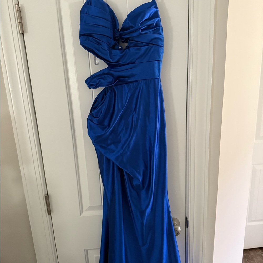 Sherri Hill Blue Ruched Sweetheart Prom Gown